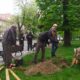 Компанія «Центр ЛТД» висадила «кліматичне» дерево у центрі Львова