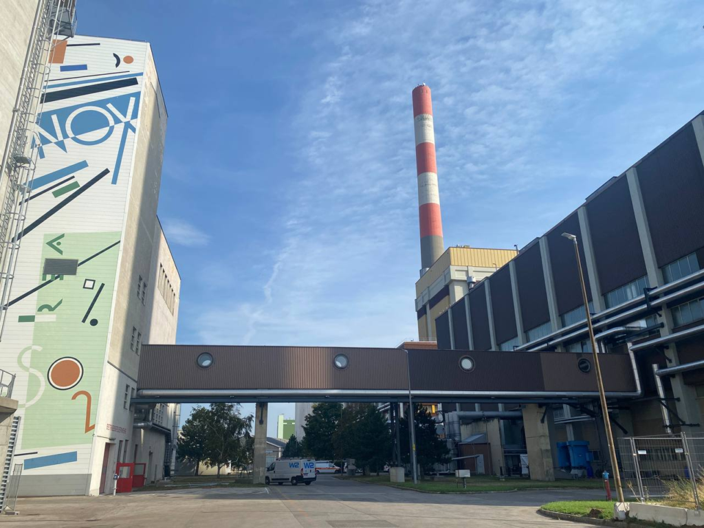 металургійний завод Voestalpine в м. Donawitz